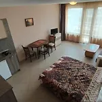 Apartment Sunny Sands Burgas City