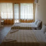 Sunny Sands Apartment *