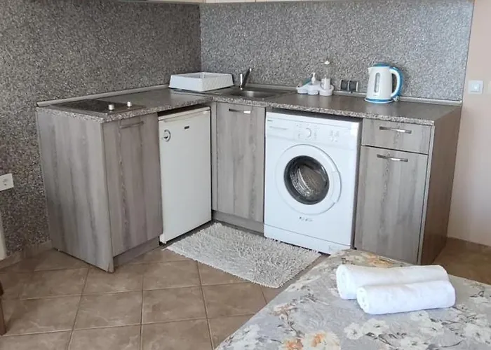 Апартаменты Sunny Sands