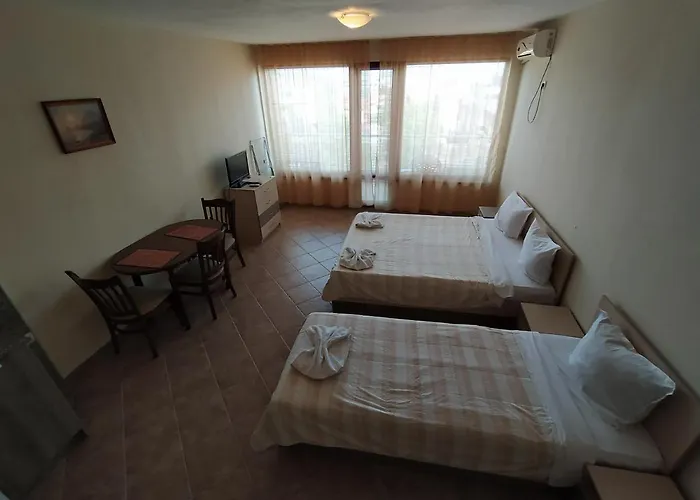 Sunny Sands Apartmán *